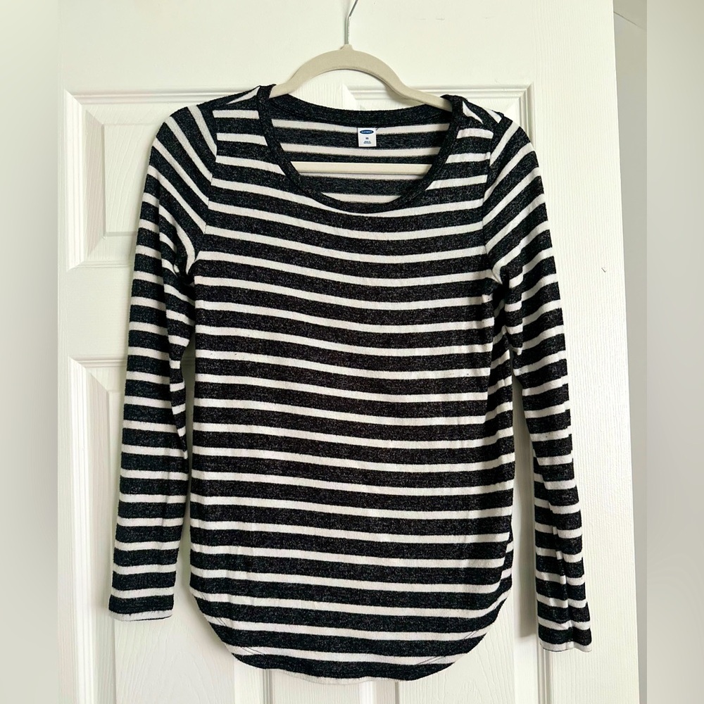 Old Navy Long Sleeve Top